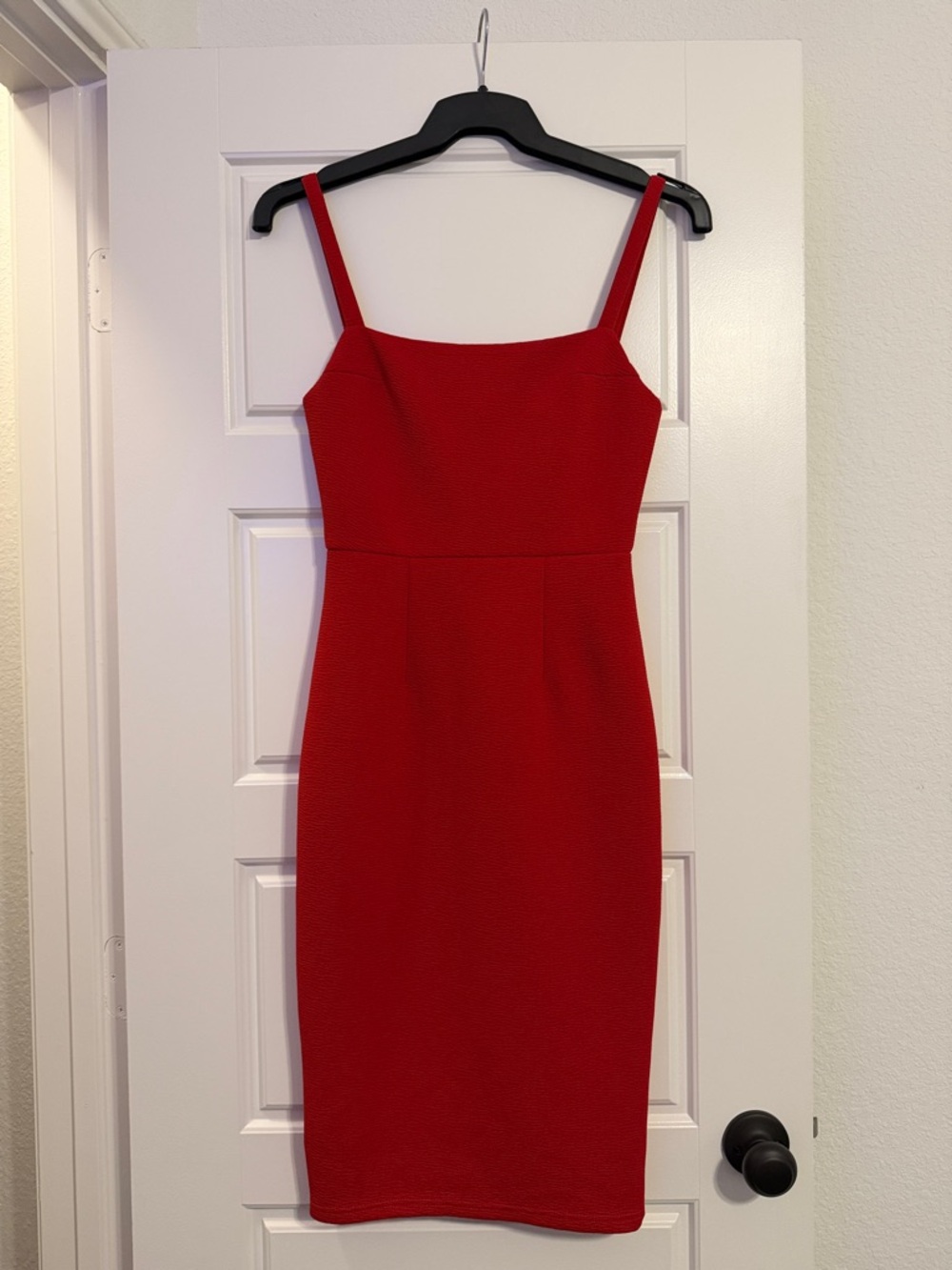 Selfie Leslie Red Midi Spaghetti-Strap Bodycon Dress